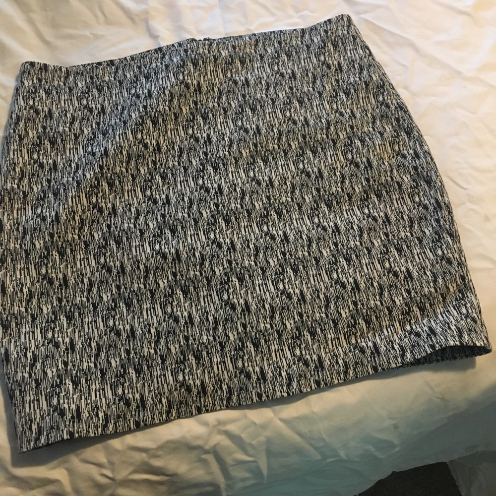 Women’s Skirt